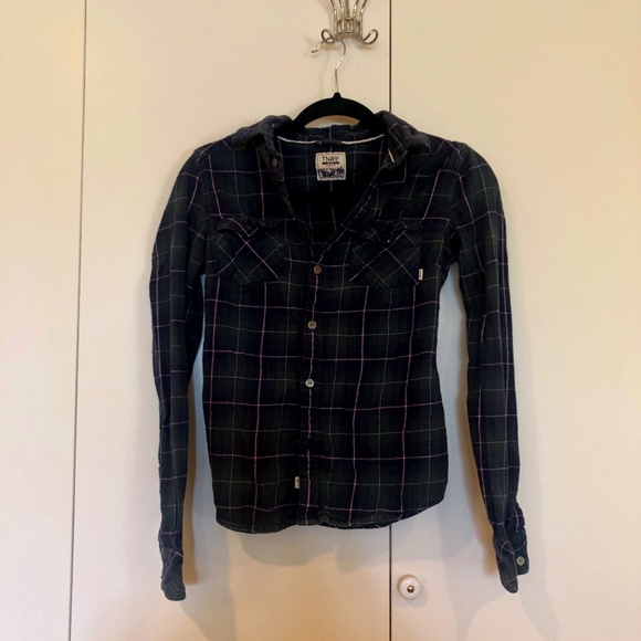 TNA Green Flannel - Picture 1 of 1